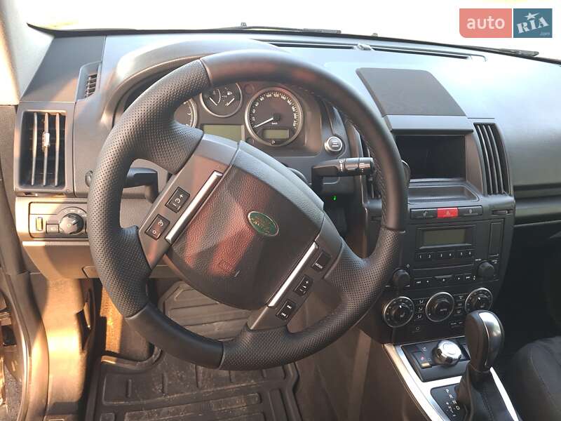 Позашляховик / Кросовер Land Rover Freelander 2008 в Києві
