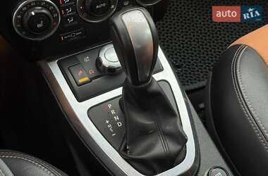 Внедорожник / Кроссовер Land Rover Freelander 2012 в 