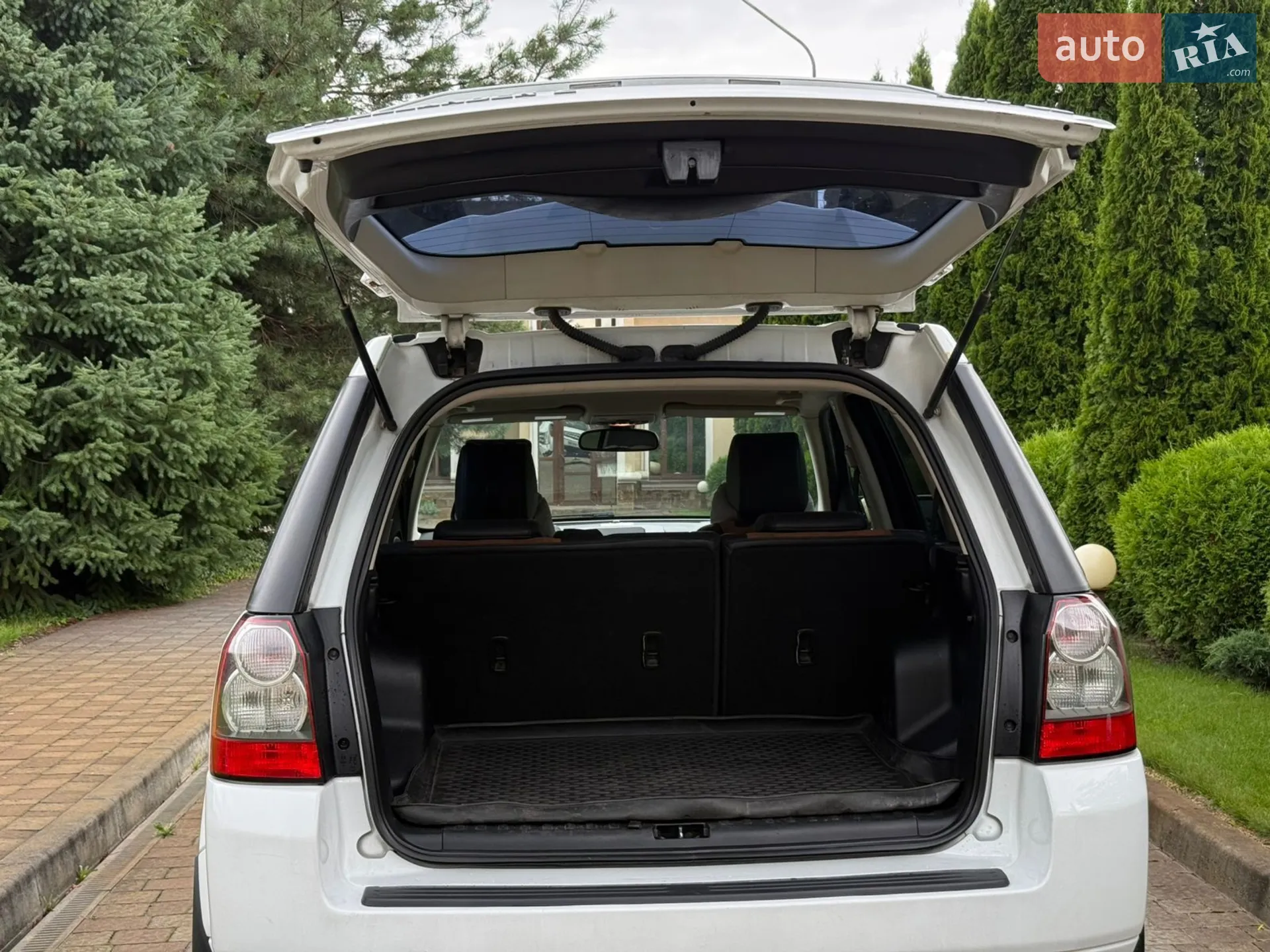 2012 Land Rover Freelander - мініатюра 36