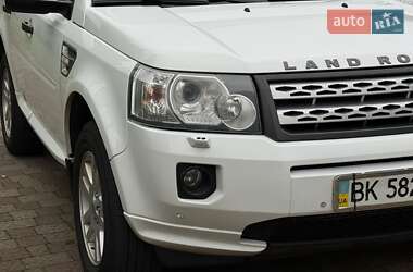 Внедорожник / Кроссовер Land Rover Freelander 2012 в 