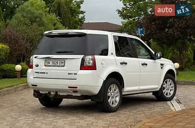 Внедорожник / Кроссовер Land Rover Freelander 2012 в 