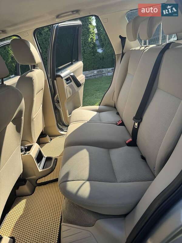 Внедорожник / Кроссовер Land Rover Freelander 2011 в Золочеве