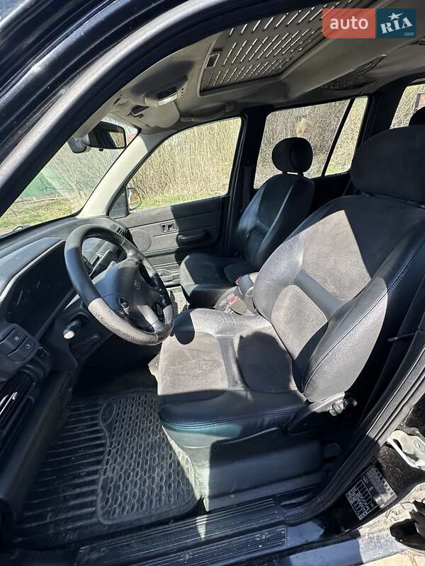 Внедорожник / Кроссовер Land Rover Freelander 2003 в Чернигове
