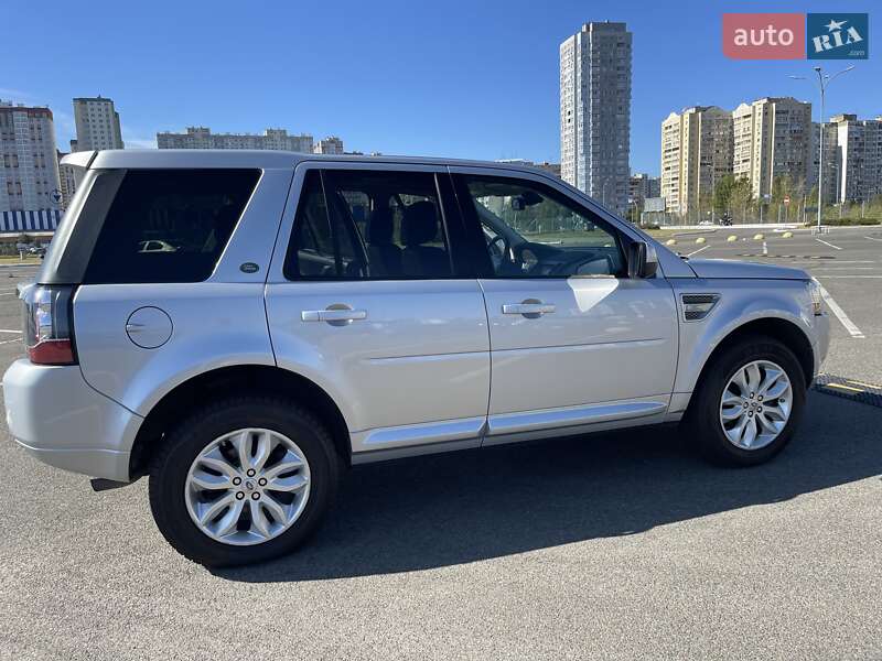 Внедорожник / Кроссовер Land Rover Freelander 2013 в Киеве