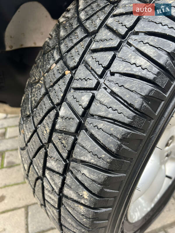 Позашляховик / Кросовер Land Rover Freelander 2004 в Славському