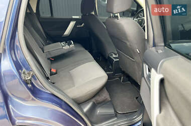 Позашляховик / Кросовер Land Rover Freelander 2010 в 