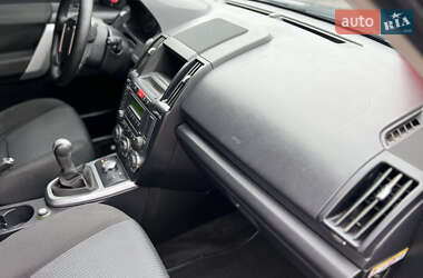 Позашляховик / Кросовер Land Rover Freelander 2010 в 