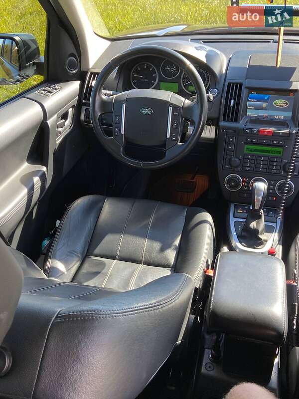 Внедорожник / Кроссовер Land Rover Freelander 2010 в Краснокутске