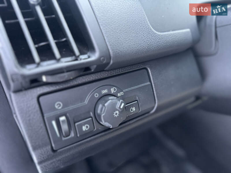 Позашляховик / Кросовер Land Rover Freelander 2009 в Луцьку