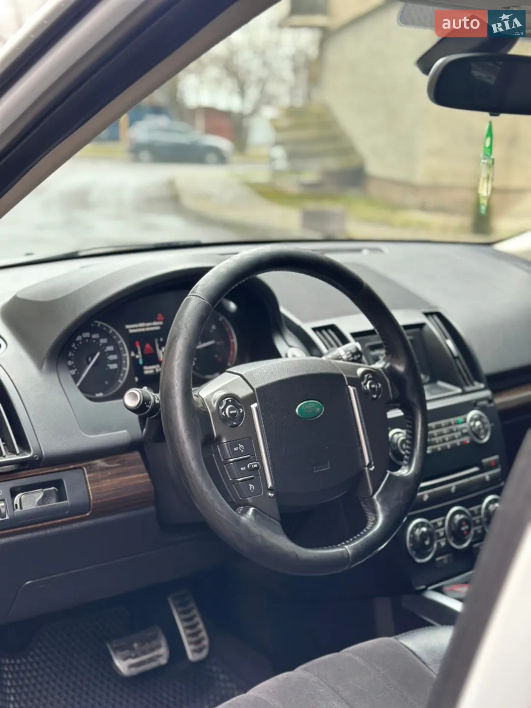 2013 Land Rover Freelander - мініатюра 20