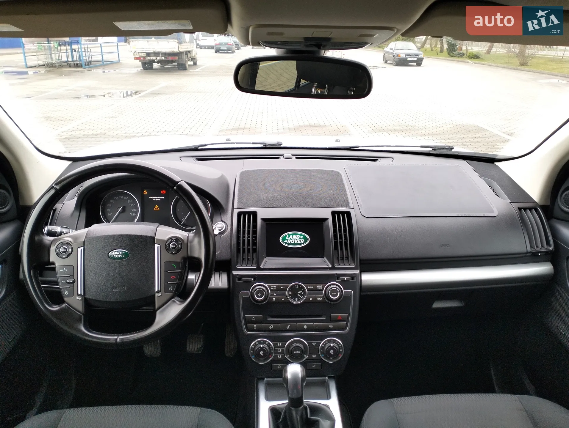 2014 Land Rover Freelander - мініатюра 32