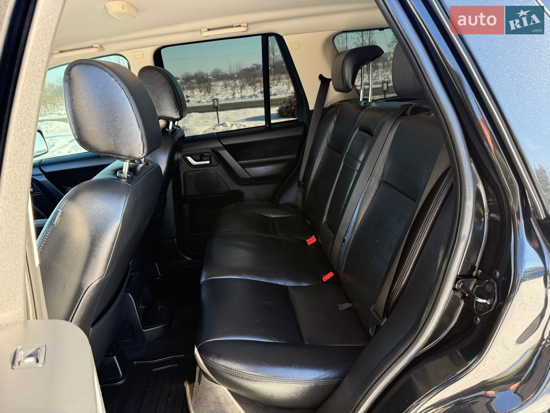 2012 Land Rover Freelander - мініатюра 32