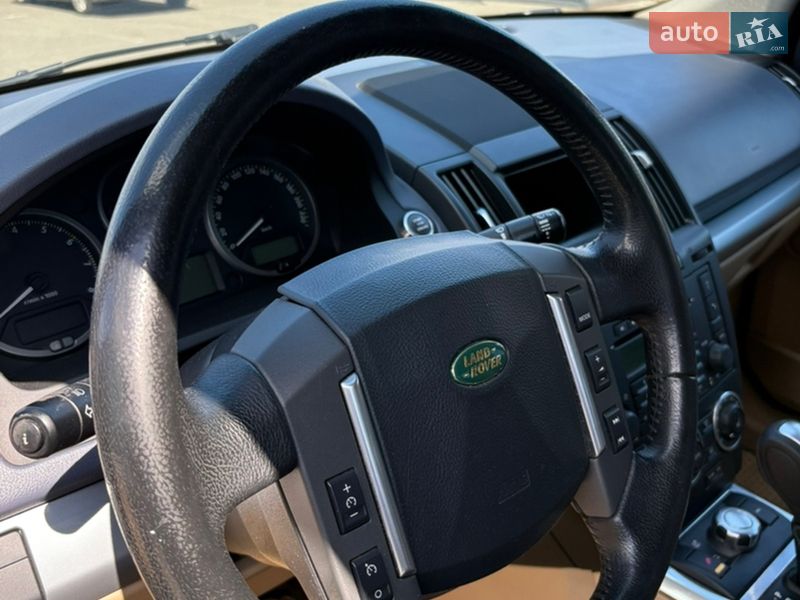 Позашляховик / Кросовер Land Rover Freelander 2008 в Києві