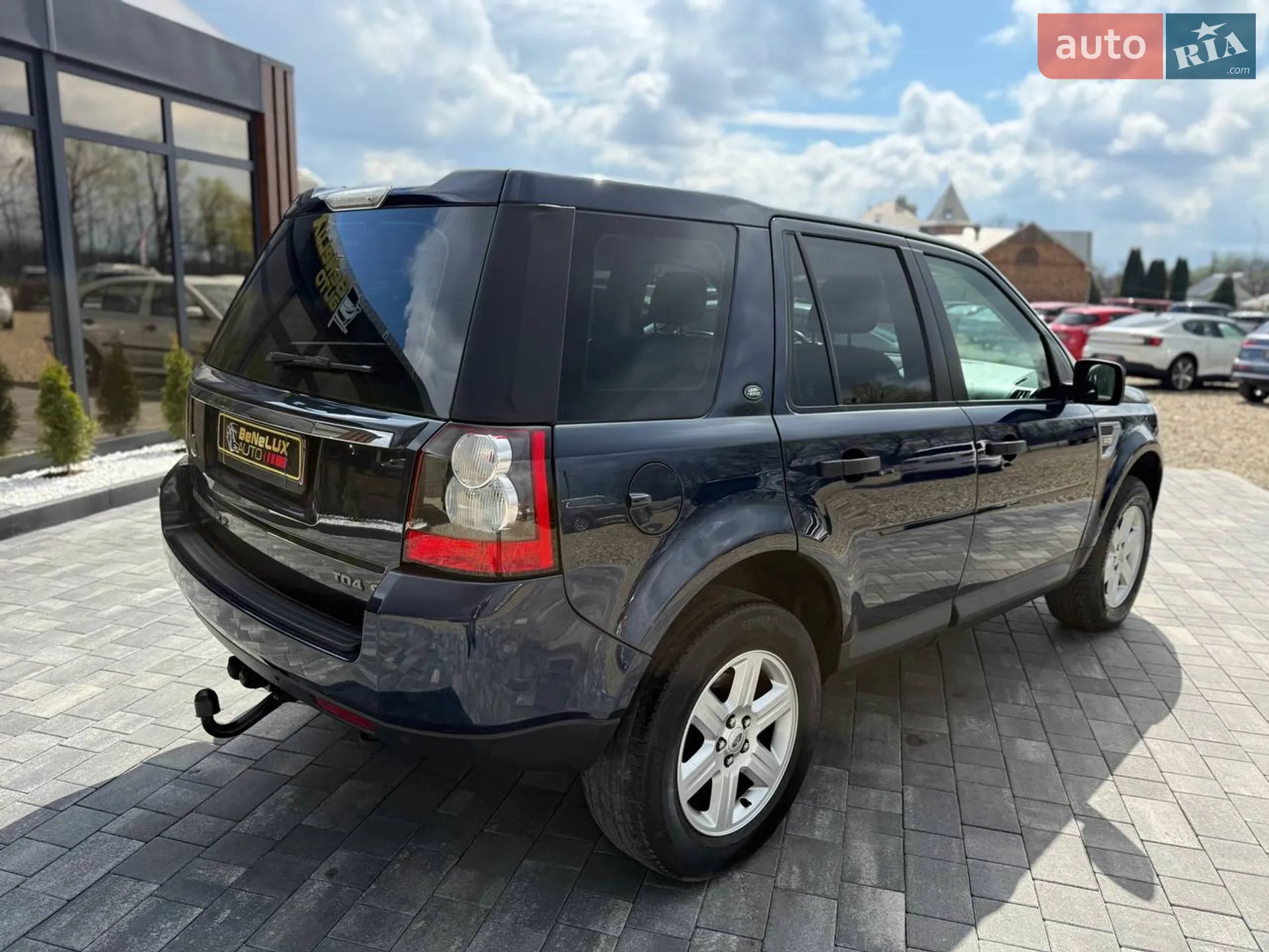 2011 Land Rover Freelander - мініатюра 8