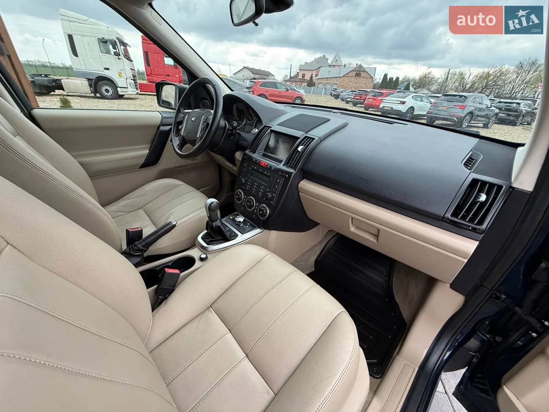 2011 Land Rover Freelander - мініатюра 25