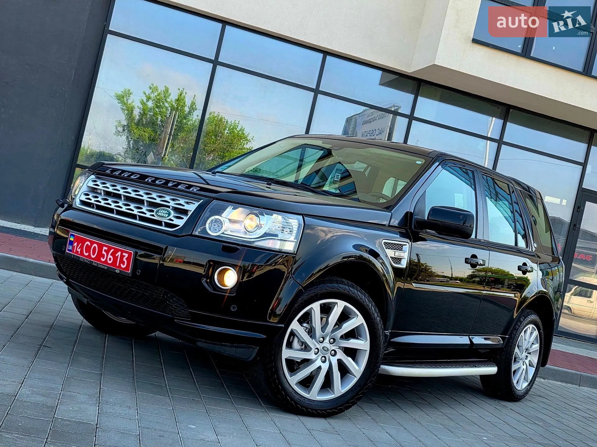 2015 Land Rover Freelander - мініатюра 2