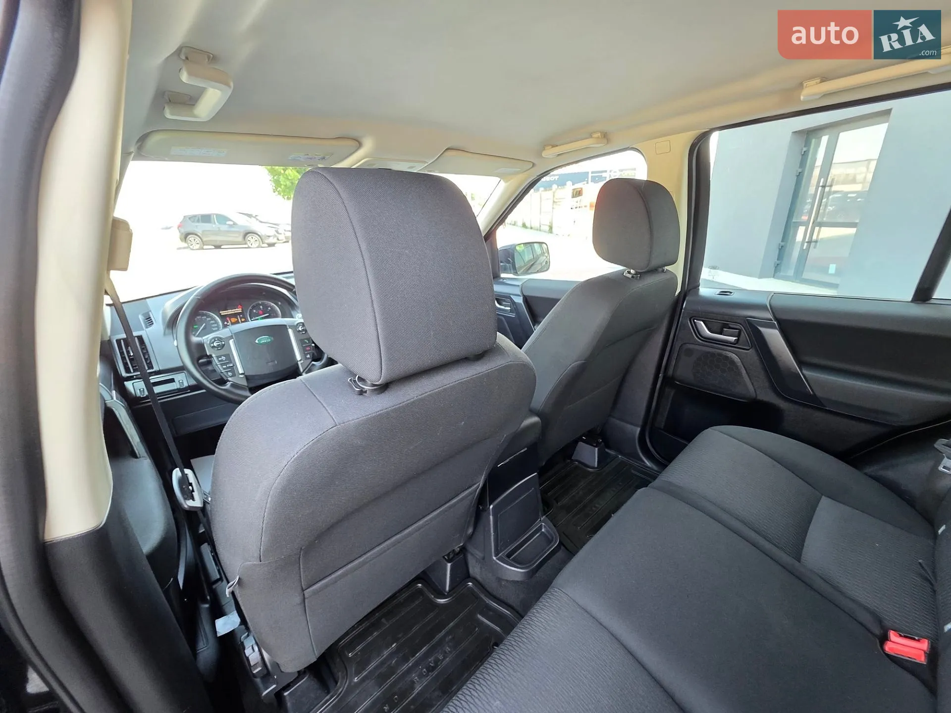 2015 Land Rover Freelander - мініатюра 57