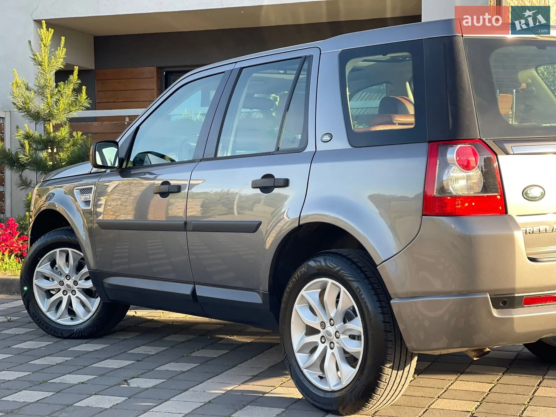 2011 Land Rover Freelander - мініатюра 47