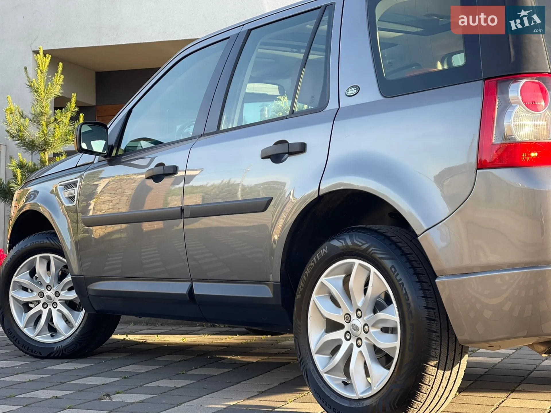 2011 Land Rover Freelander - мініатюра 49