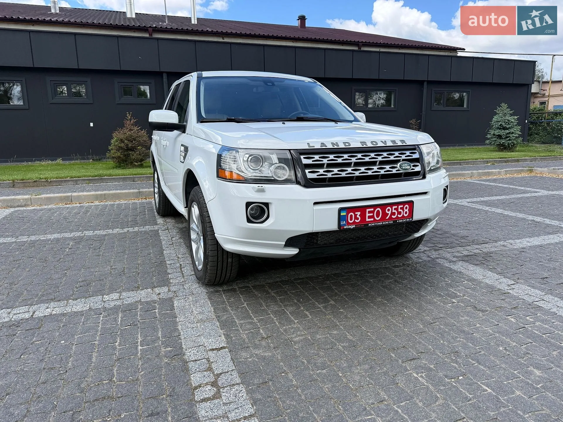 2013 Land Rover Freelander - мініатюра 2