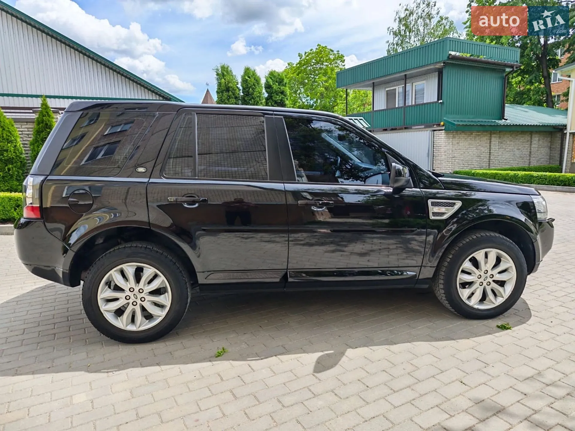 2013 Land Rover Freelander - мініатюра 15