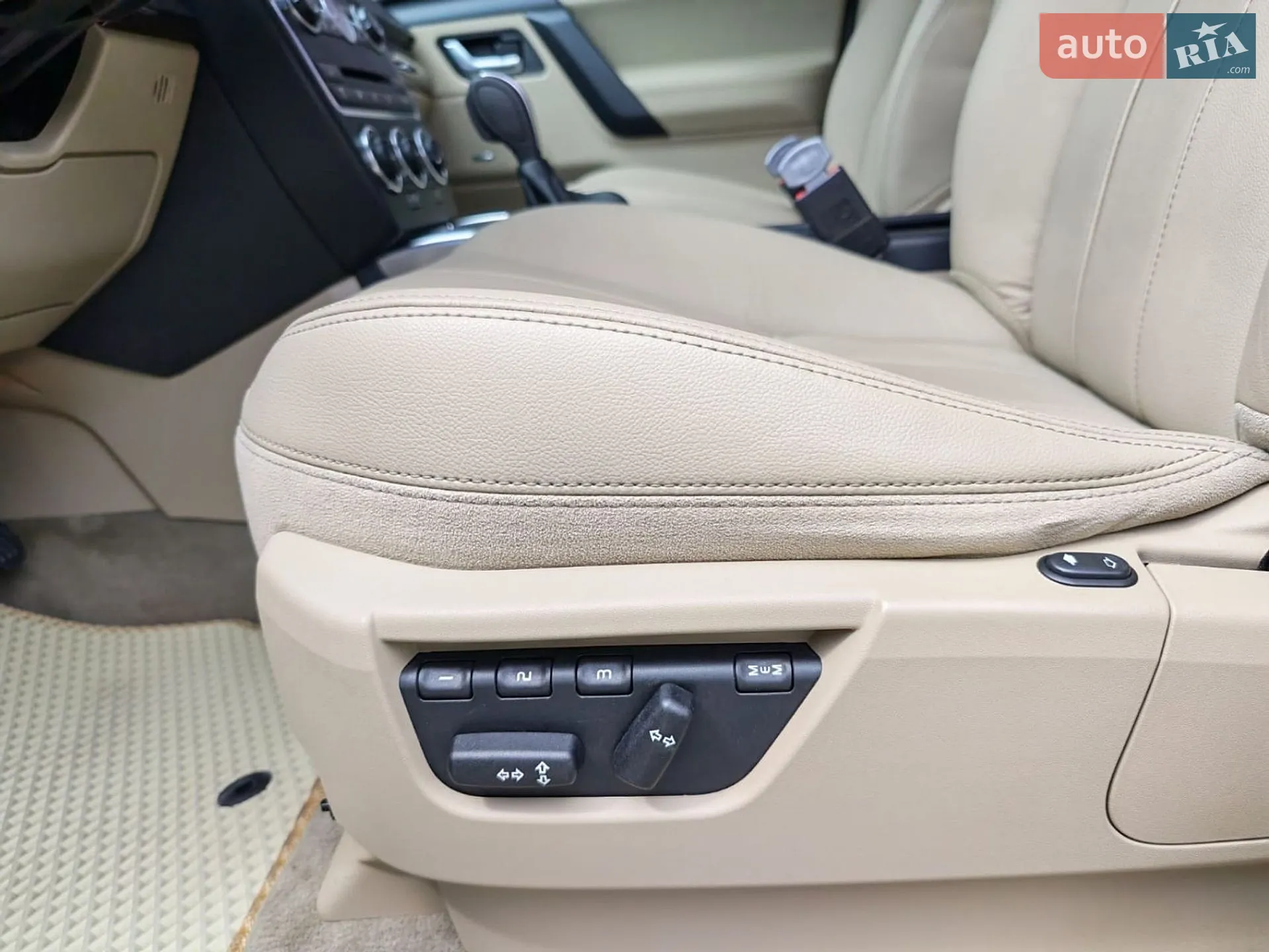 2013 Land Rover Freelander - мініатюра 26