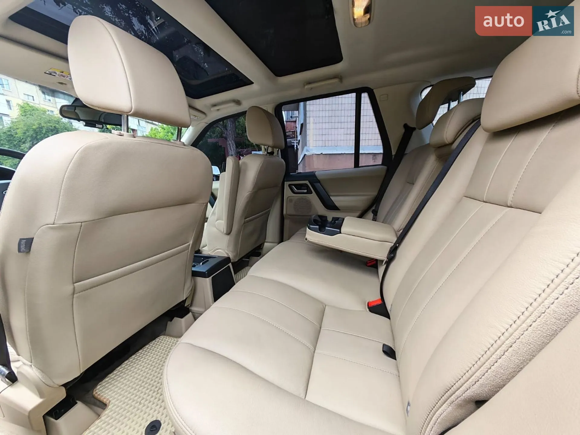 2013 Land Rover Freelander - мініатюра 27