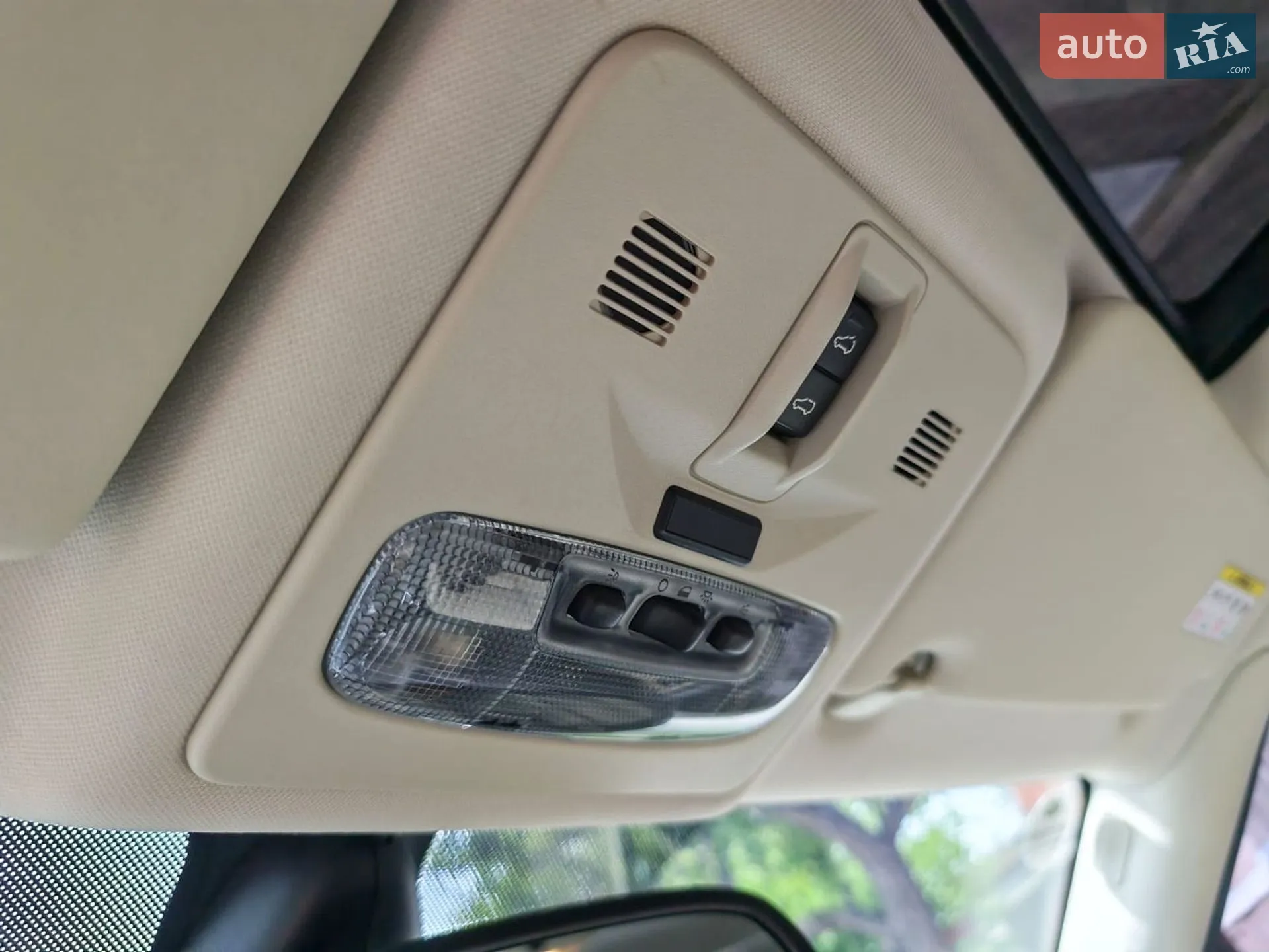 2013 Land Rover Freelander - мініатюра 33
