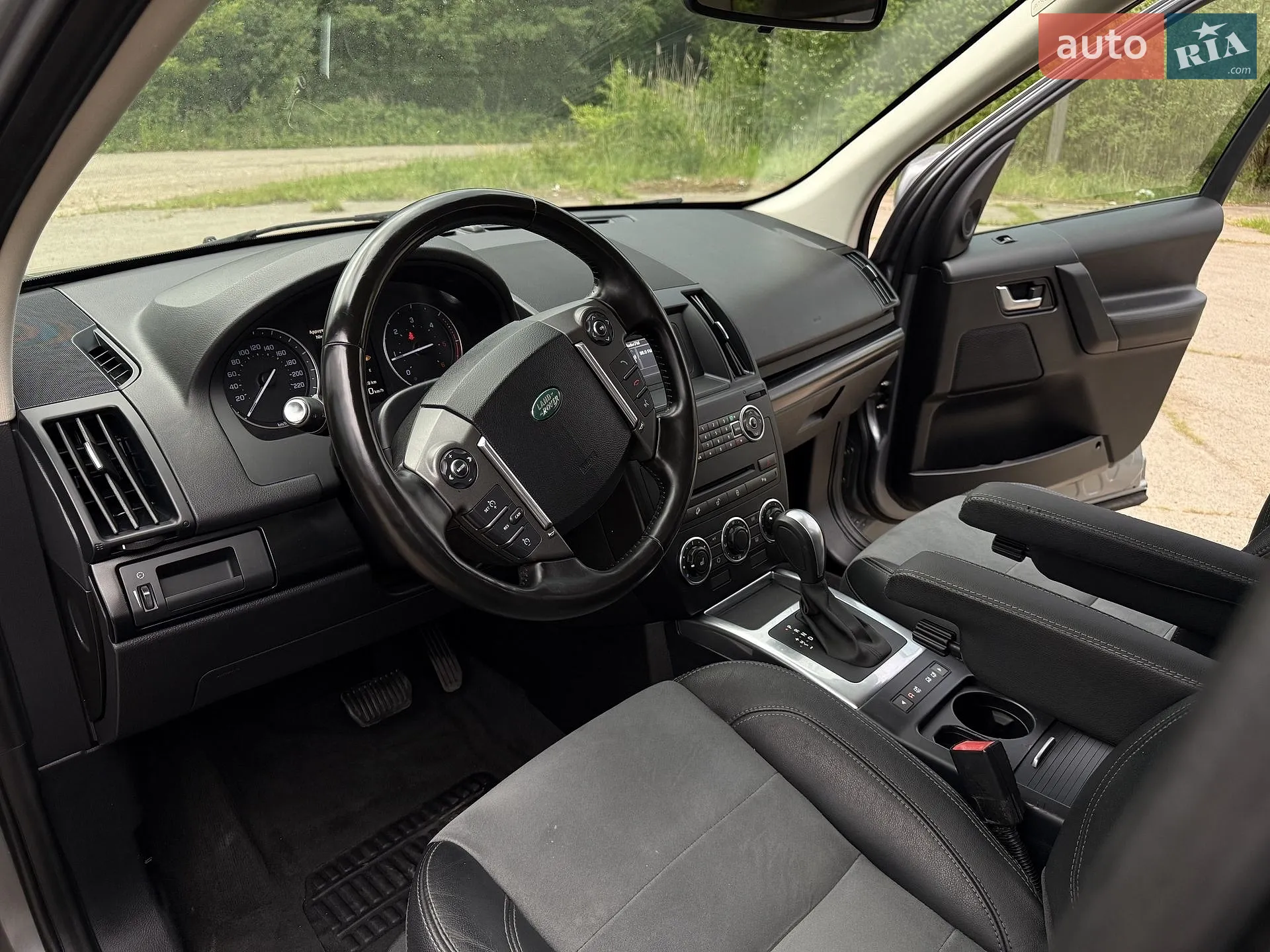 2015 Land Rover Freelander - мініатюра 57