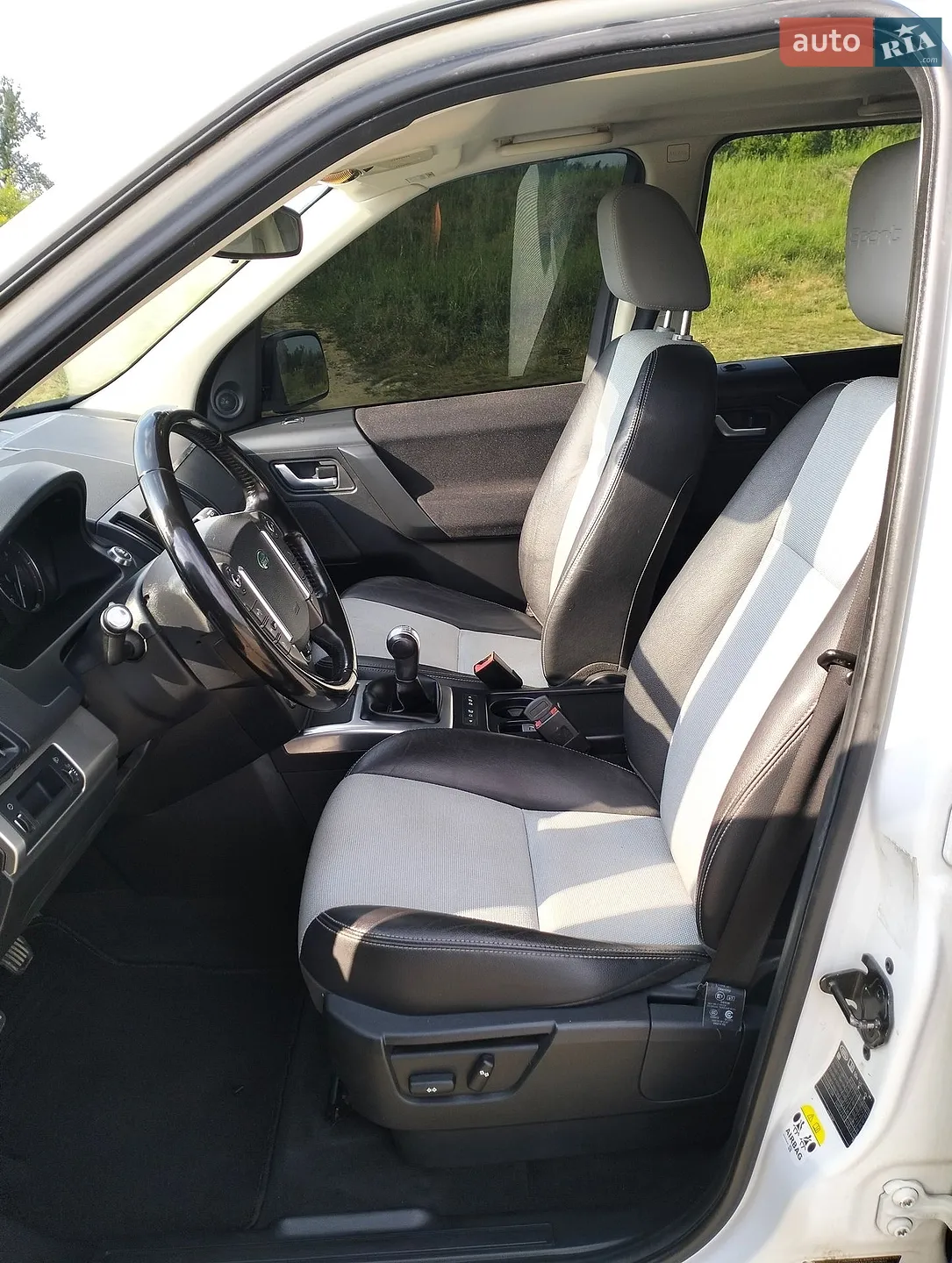 2014 Land Rover Freelander - мініатюра 41
