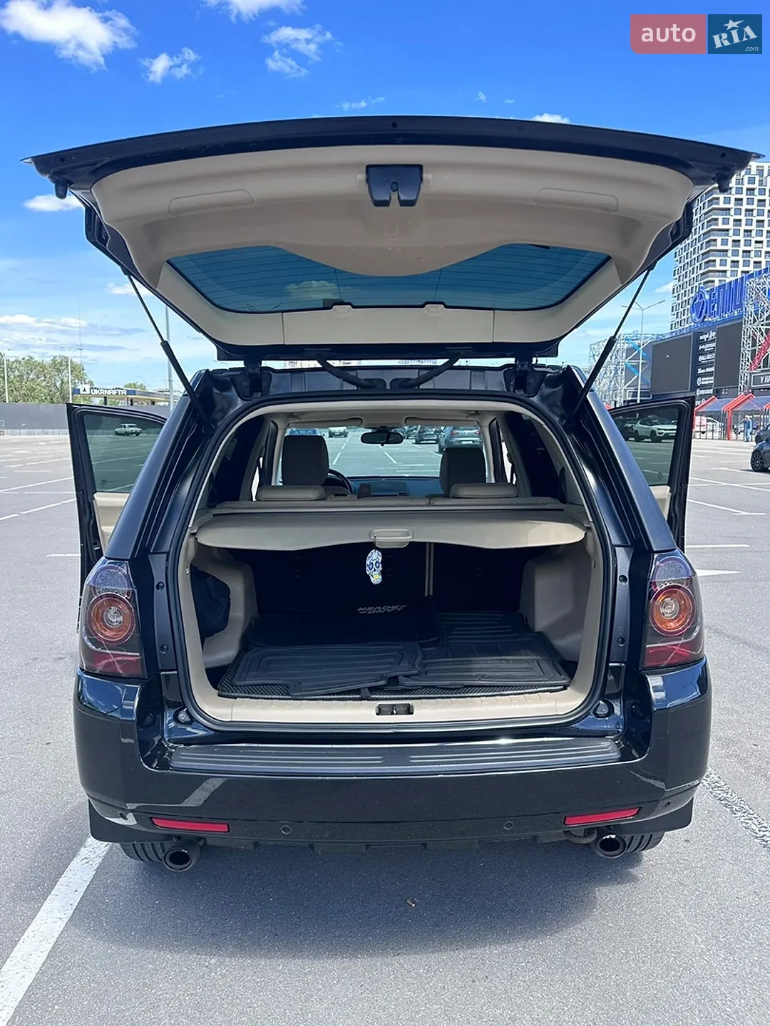 2012 Land Rover Freelander - мініатюра 8