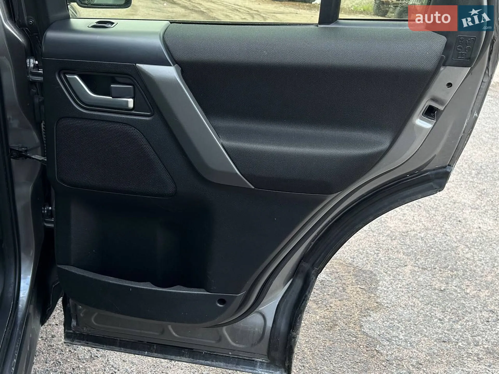 2010 Land Rover Freelander - мініатюра 15
