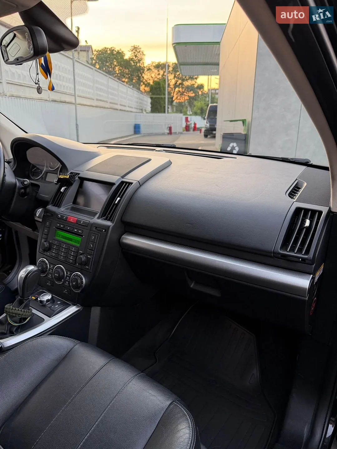 2010 Land Rover Freelander - мініатюра 19