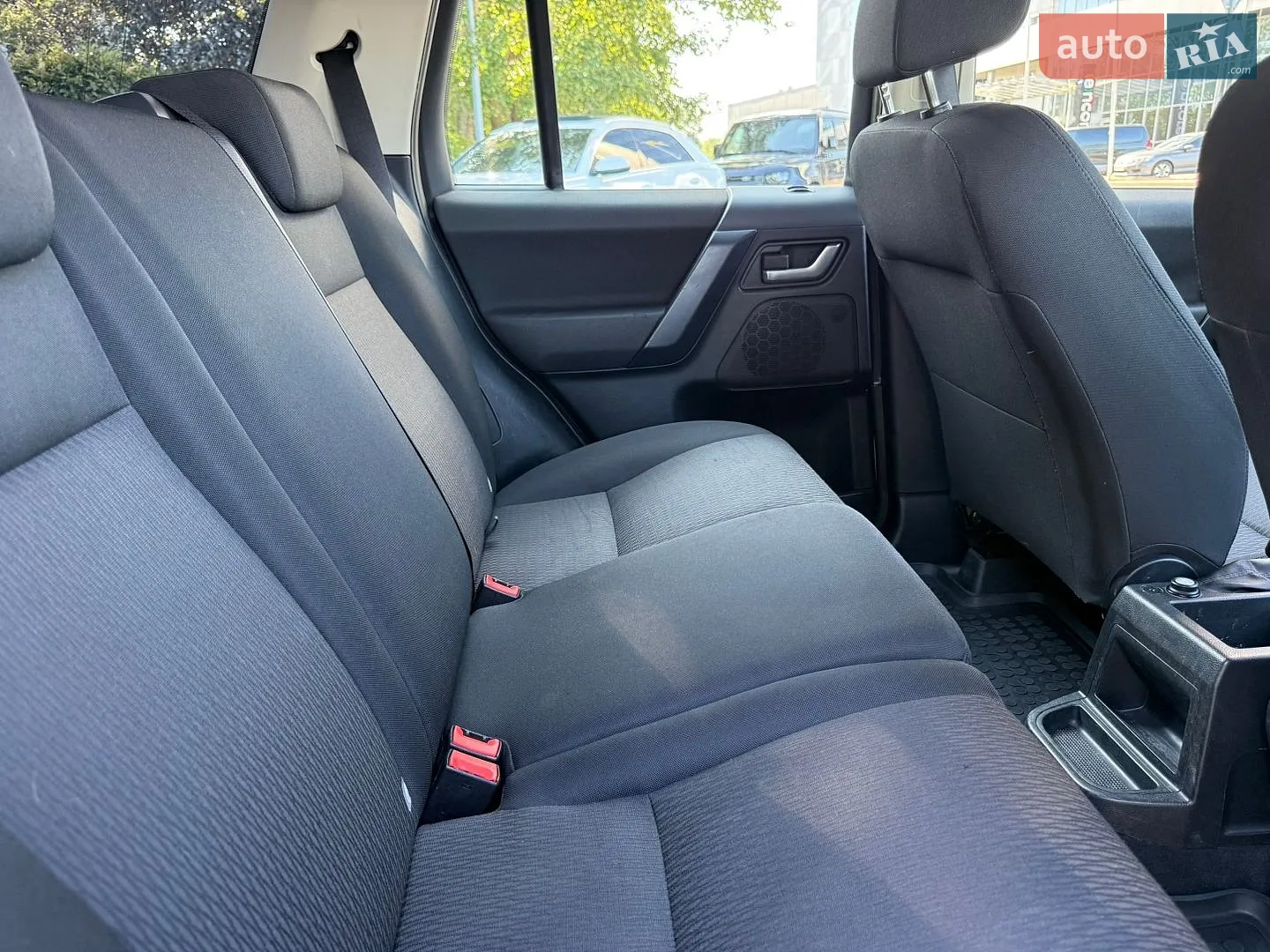 2011 Land Rover Freelander - мініатюра 16