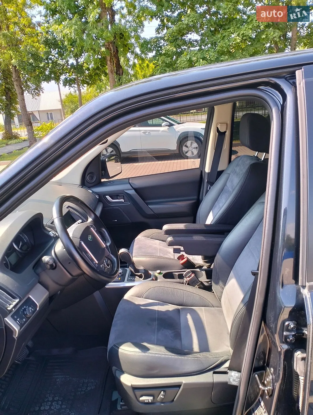 2011 Land Rover Freelander - мініатюра 85