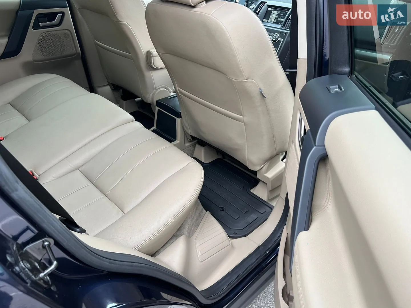 2014 Land Rover Freelander - мініатюра 25