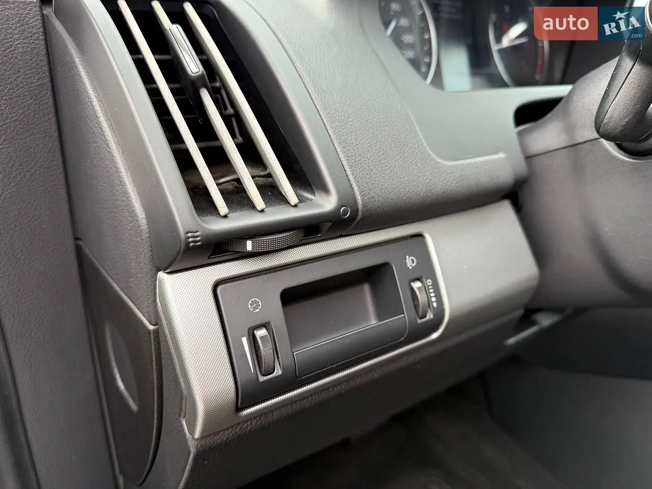 2013 Land Rover Freelander - мініатюра 19