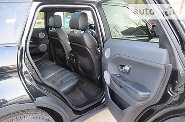 Позашляховик / Кросовер Land Rover Range Rover Evoque 2015 в 