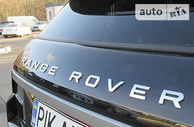 Позашляховик / Кросовер Land Rover Range Rover Evoque 2015 в 