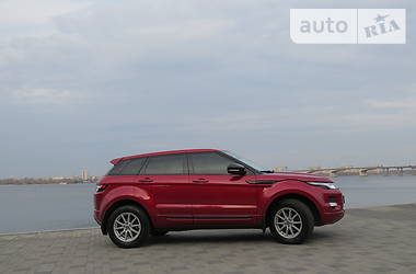 Позашляховик / Кросовер Land Rover Range Rover Evoque 2013 в 