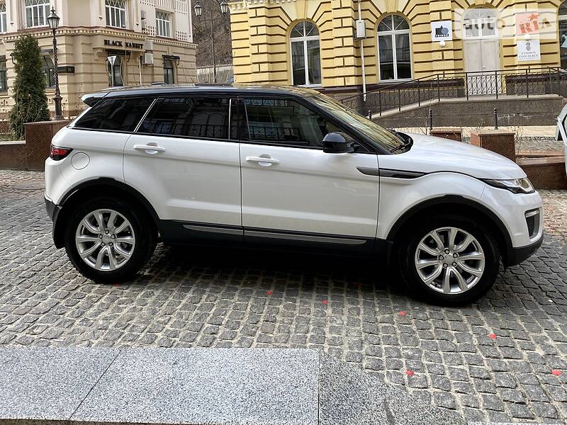 Внедорожник / Кроссовер Land Rover Range Rover Evoque 2015 в Киеве