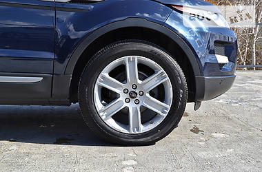 Внедорожник / Кроссовер Land Rover Range Rover Evoque 2013 в 