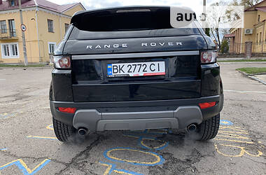 Внедорожник / Кроссовер Land Rover Range Rover Evoque 2015 в Ровно