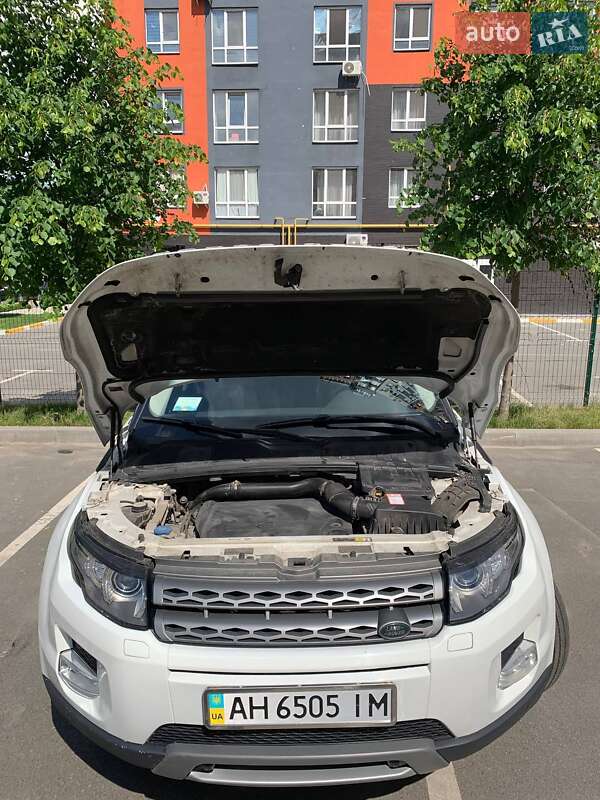 Внедорожник / Кроссовер Land Rover Range Rover Evoque 2015 в Ирпене