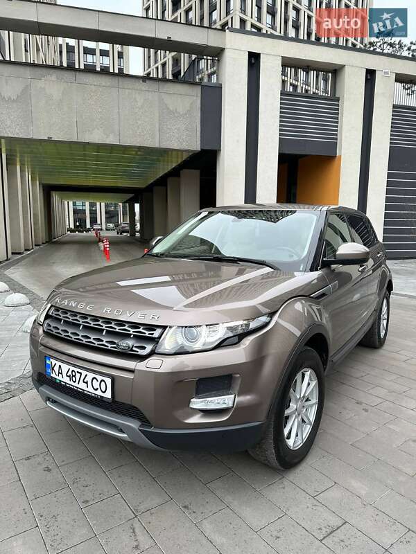 Внедорожник / Кроссовер Land Rover Range Rover Evoque 2015 в Киеве