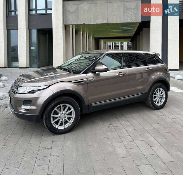 Внедорожник / Кроссовер Land Rover Range Rover Evoque 2015 в Киеве