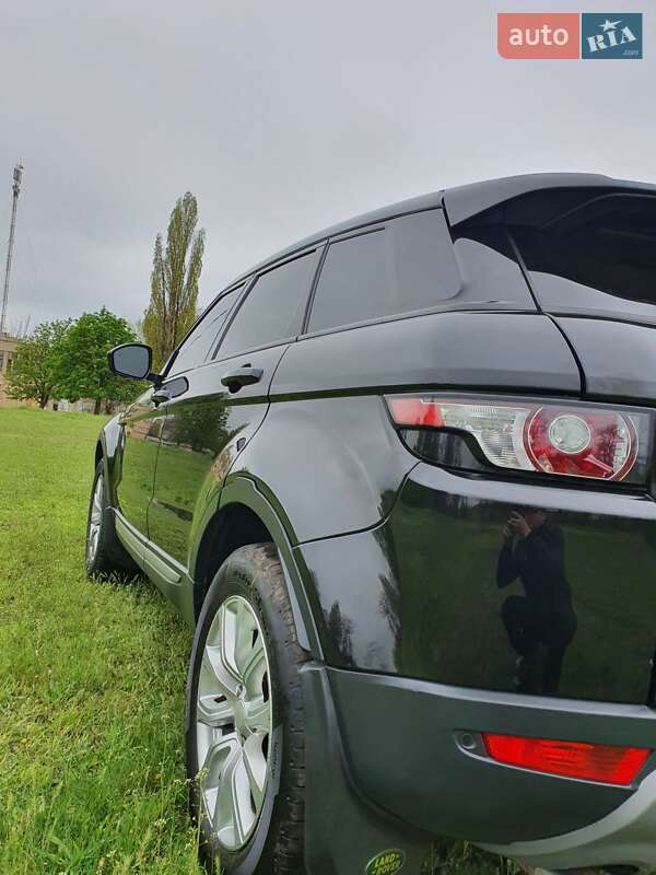 Внедорожник / Кроссовер Land Rover Range Rover Evoque 2014 в Киеве