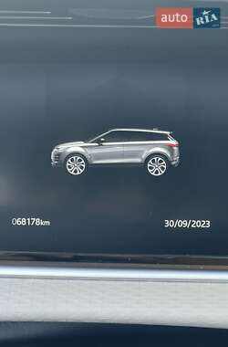 Внедорожник / Кроссовер Land Rover Range Rover Evoque 2021 в 