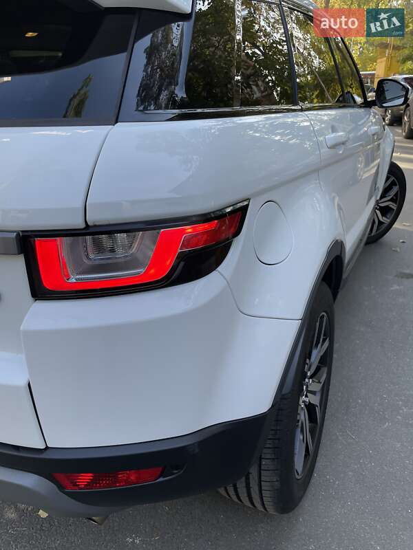 Внедорожник / Кроссовер Land Rover Range Rover Evoque 2015 в Киеве