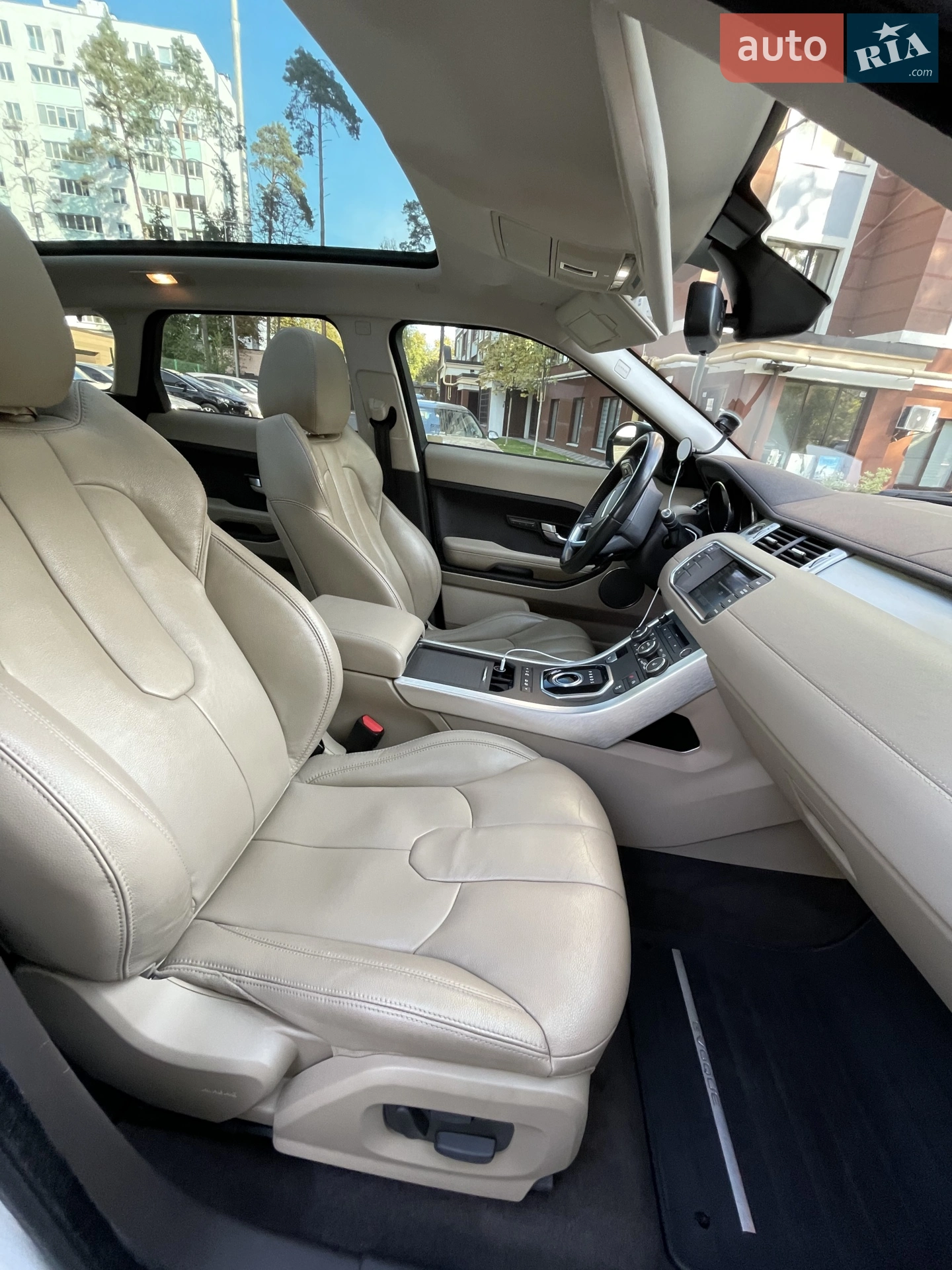 2015 Land Rover Range Rover Evoque - мініатюра 11